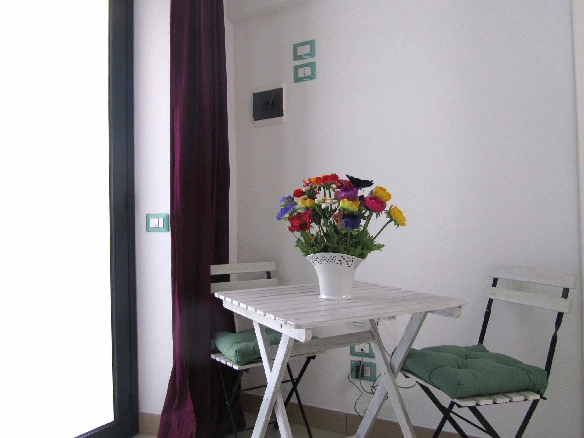 Comeinsicily - Al Teatro Apartment ตาออร์มินา ภายนอก รูปภาพ